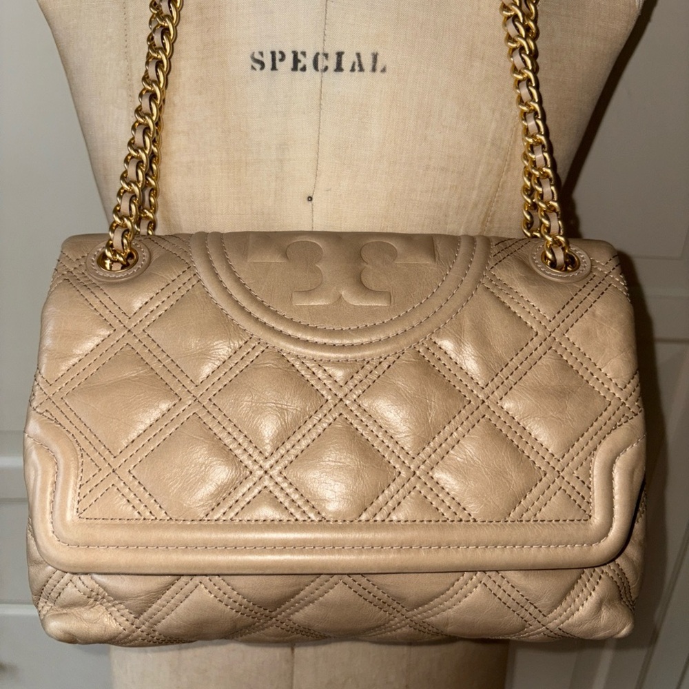 Tory Burch Fleming soft sand beige quilted leather bag handbag